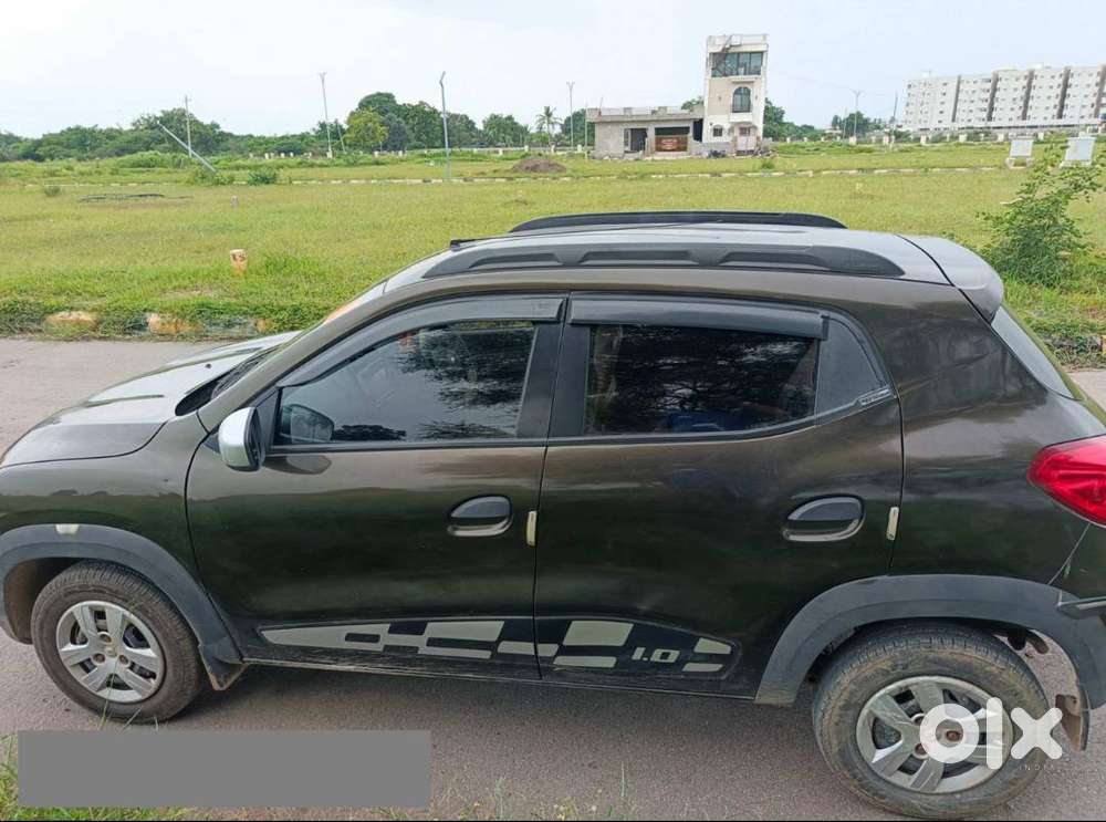 Renault Kwid 1.0 Rxt Sec Option & 2017 Petrol