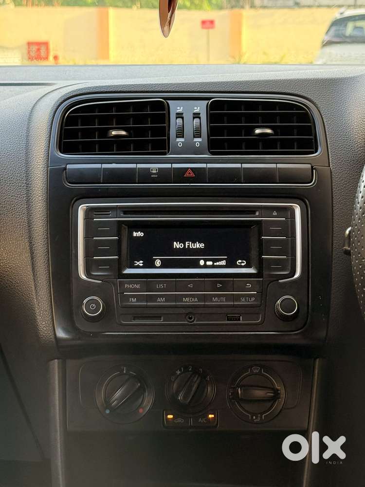 Volkswagen Polo Petrol Comfortline 1.2l, 2016, Petrol