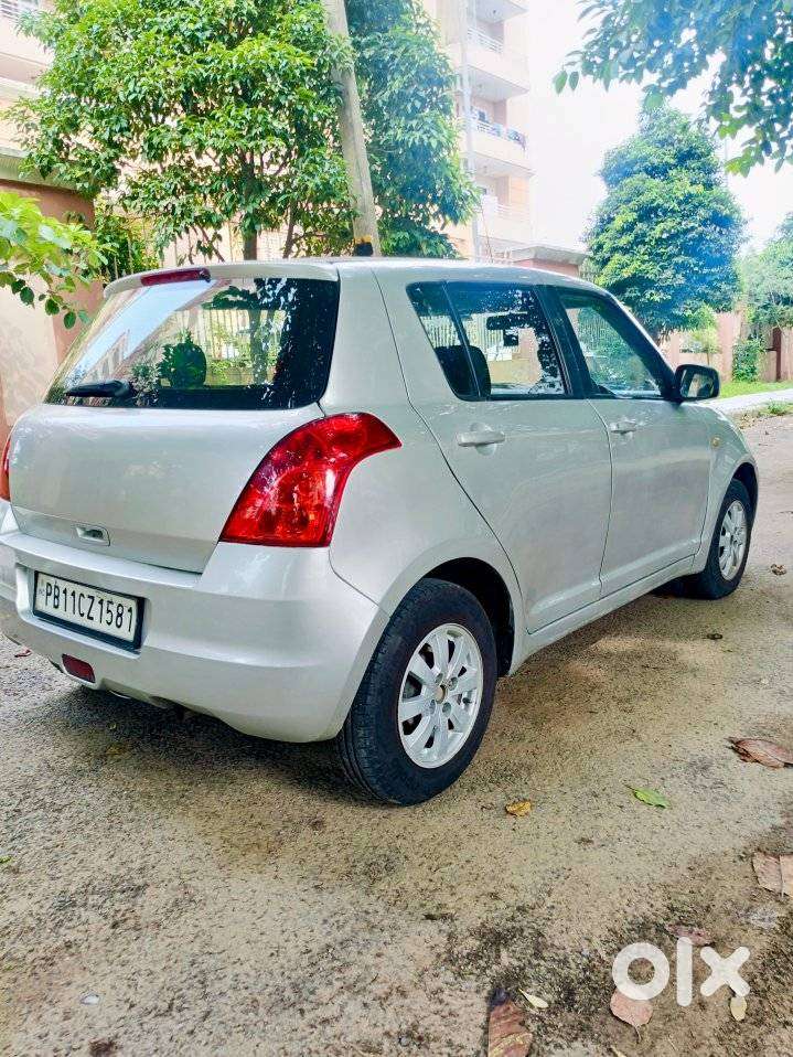 Maruti Suzuki Swift 1.3 Zxi, 2008, Petrol