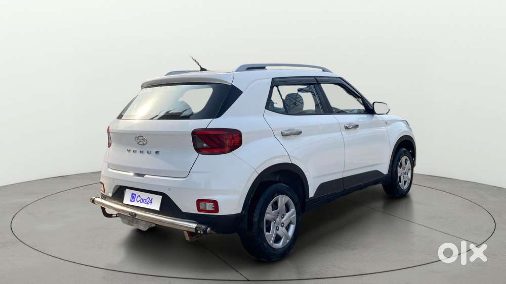Hyundai Venue S, 2021, Petrol