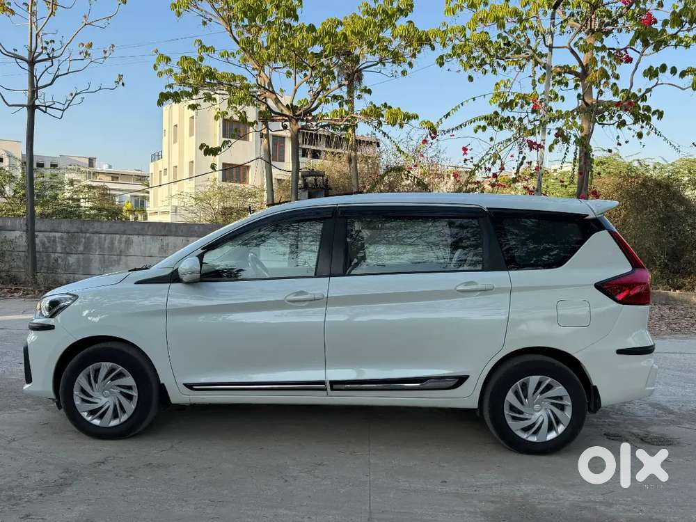 Maruti Suzuki Ertiga Vxi(0) Company Cng 49000 Km Geniune