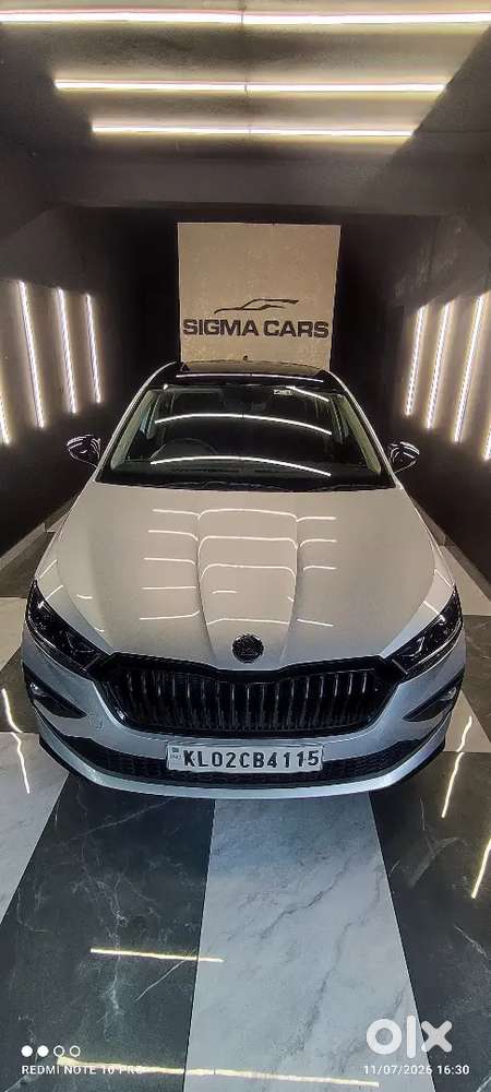 Skoda Slavia Sportline Automatic 2026 (2530 Kms)