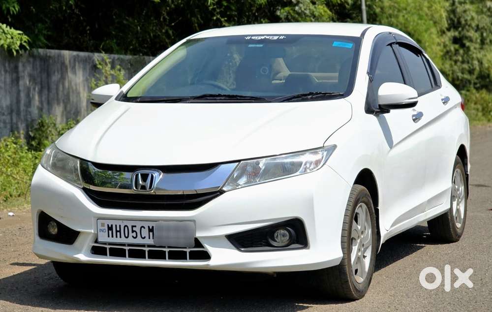 Honda City V Mt Sunroof, 2016, Petrol
