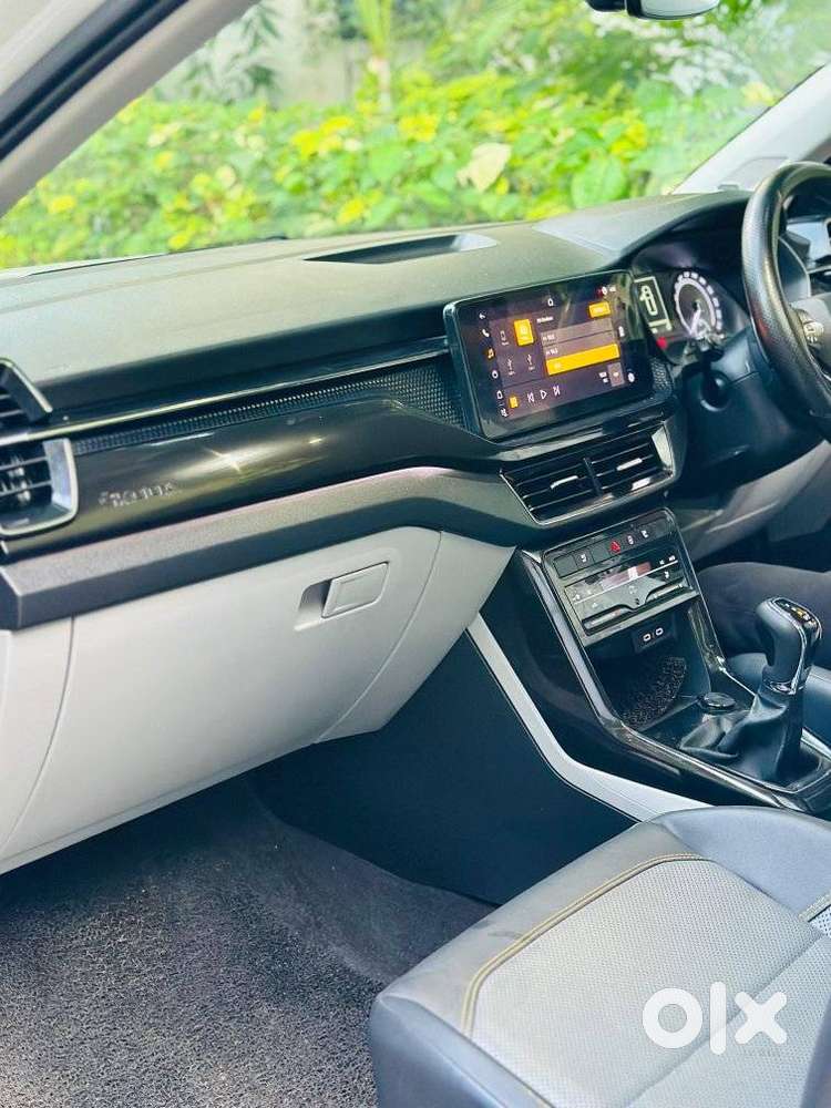 Skoda Kushaq 1.0 Tsi Style At, 2021, Petrol