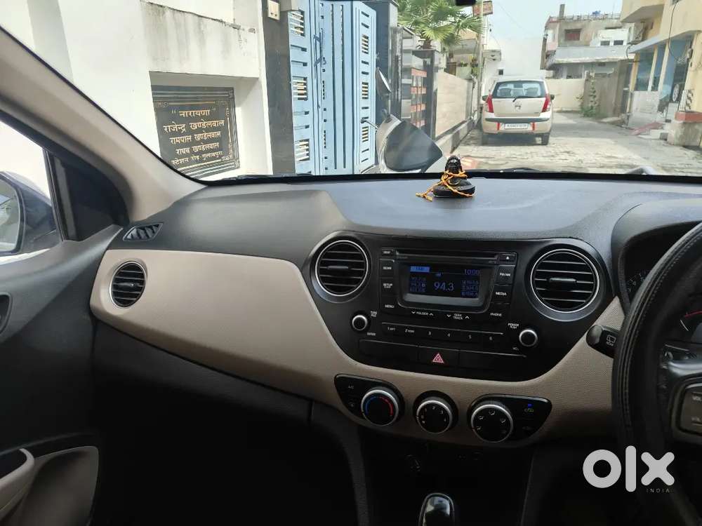 Hyundai Grand I10 1.2 Gls Asta 2016 Automatic Petrol