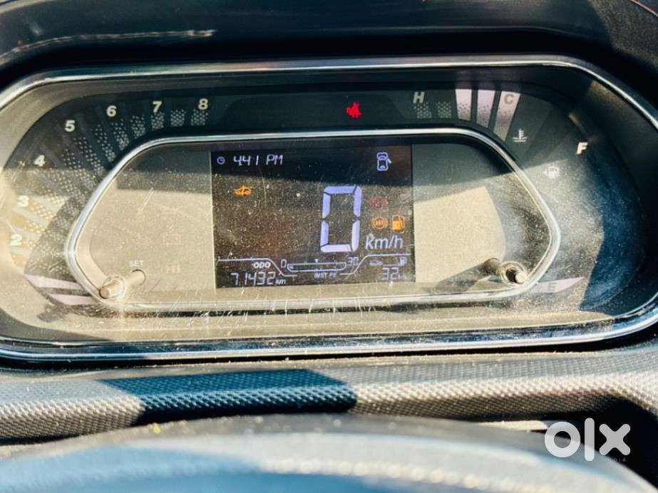 Tata Tiago 1.2 Revotron Xz (o), 2021, Petrol