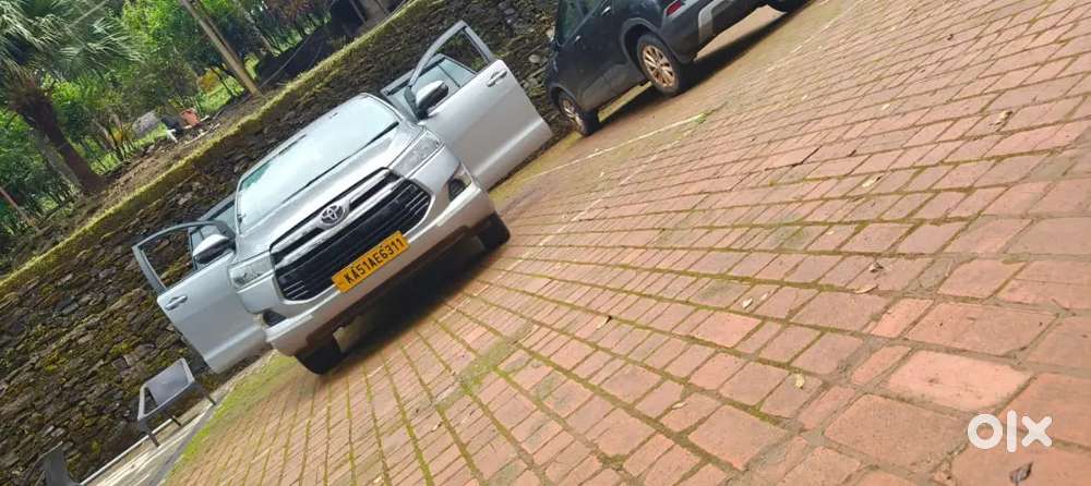 Toyota Innova Crysta 2019 Diesel 190000 Km Driven