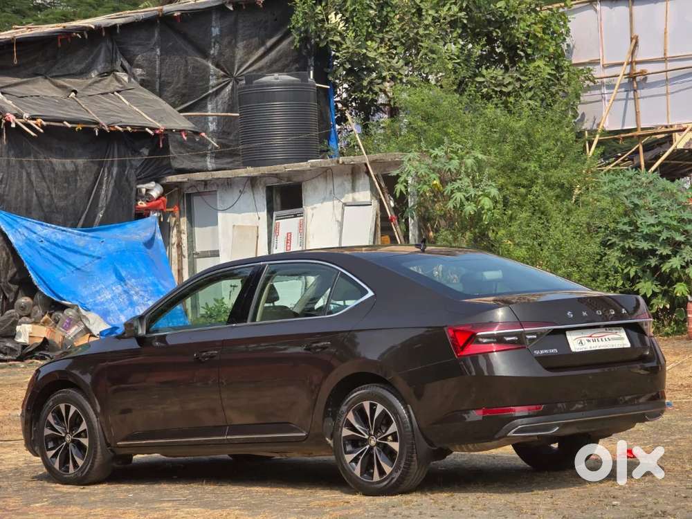 Skoda Superb 2.0 L&k Tsi At, 2021, Petrol