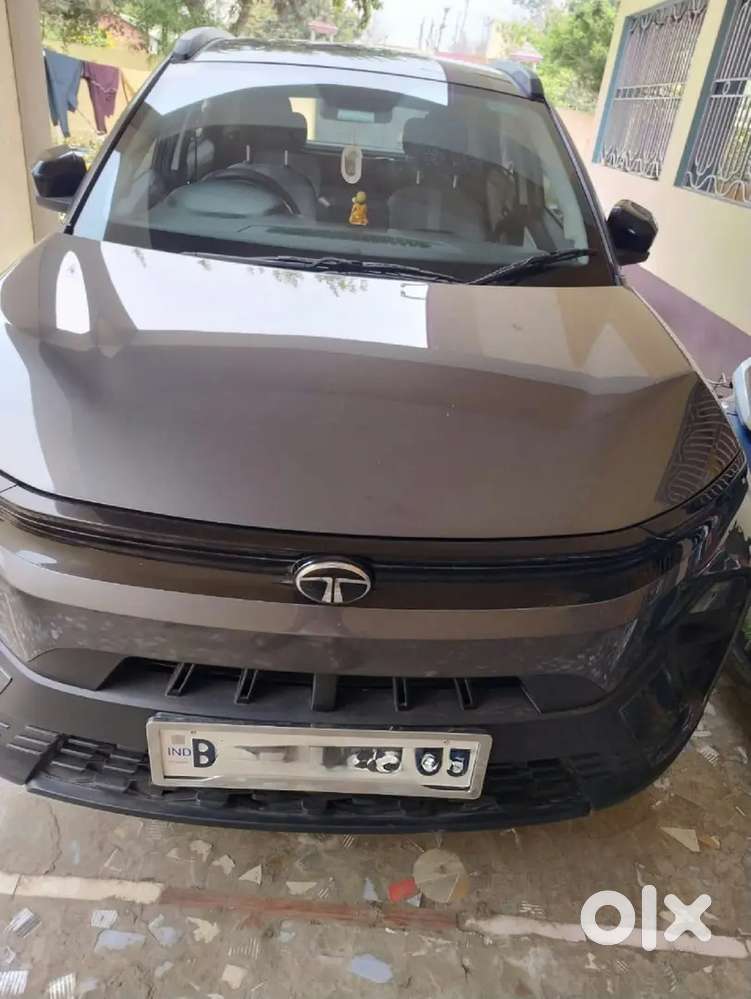 Tata Nexon Petrol 2024 Detona Grey Colour
