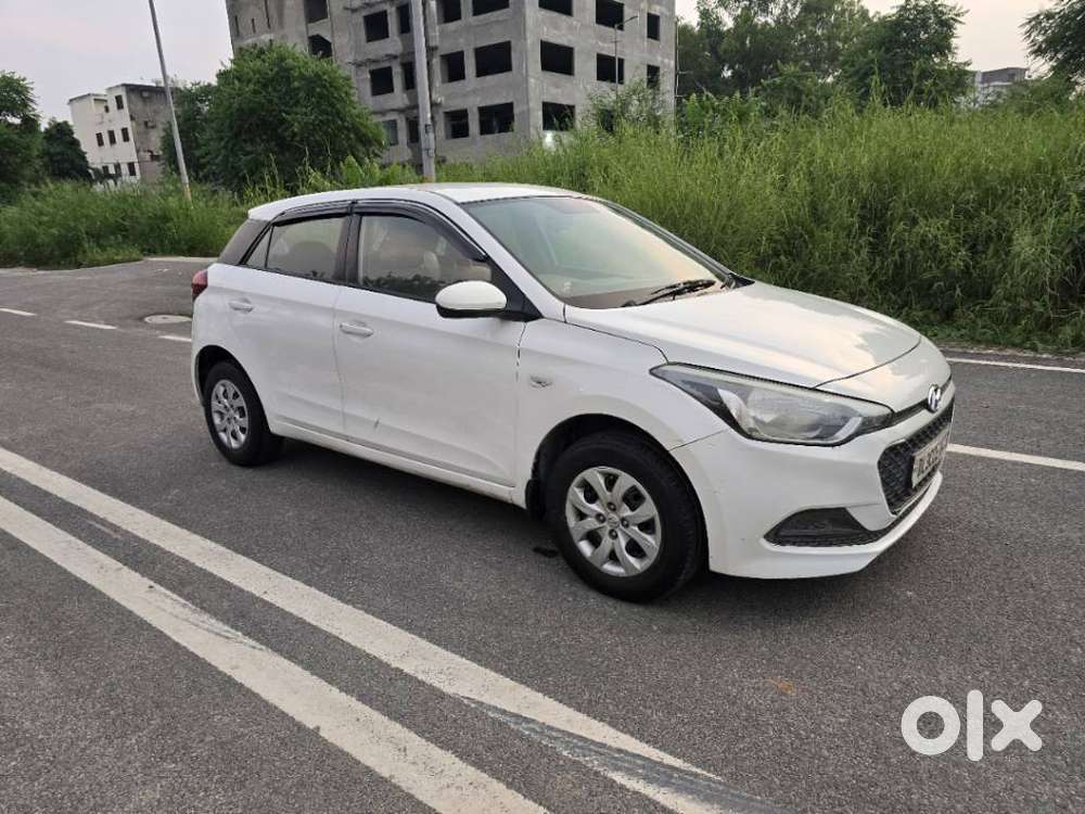Hyundai Elite I20 Magna+ Vtvt, 2015, Petrol