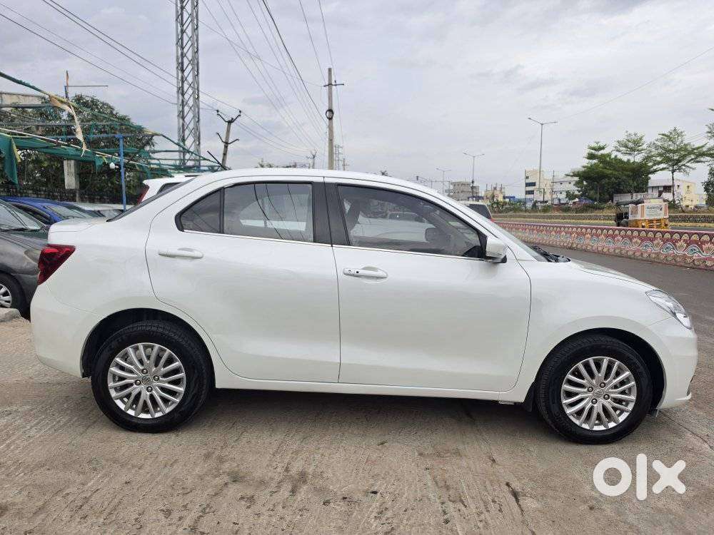 Maruti Suzuki Swift Dzire 1.3 Zxi, 2023, Cng & Hybrids