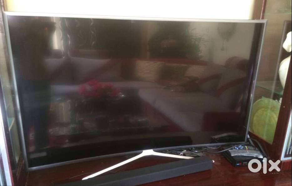 Few months old 65 UHD LG LEDTV with HDMI n USBof 2160p high resolution