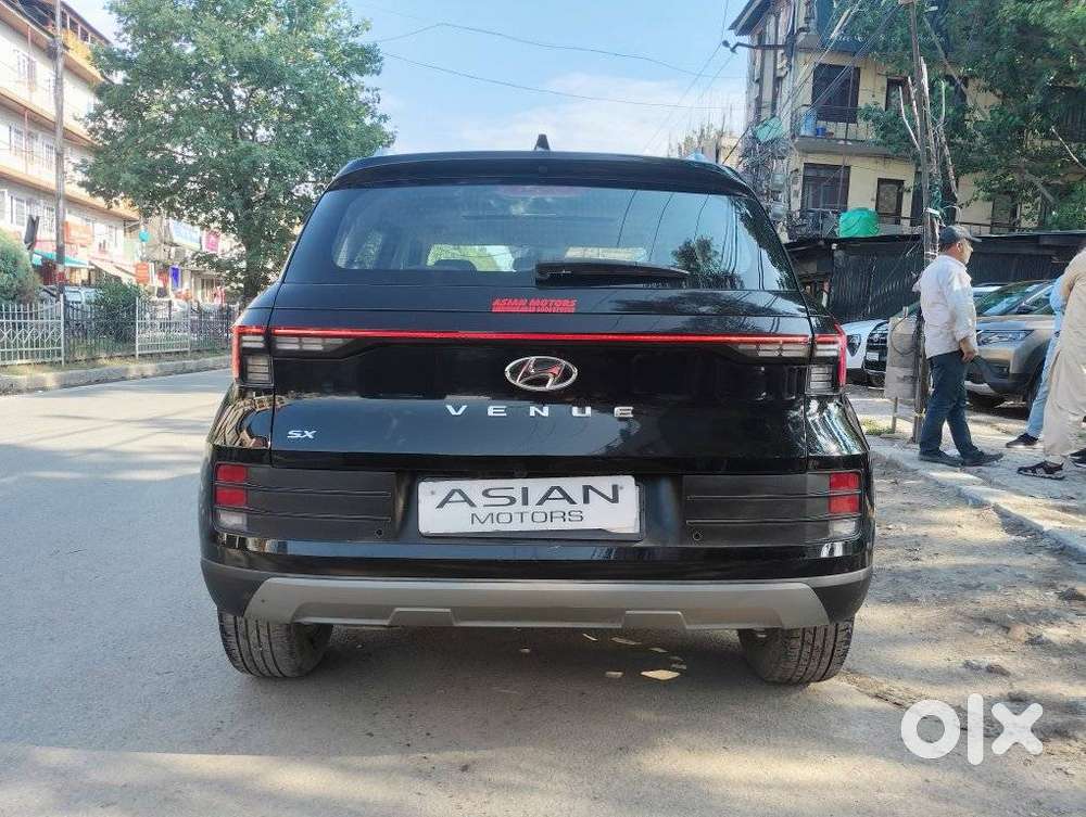 Hyundai Venue Sx Mt, 2025, Diesel