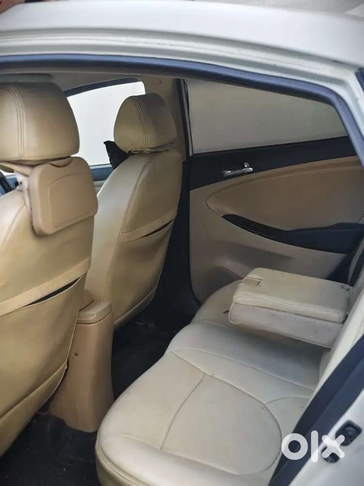 Hyundai Verna Diesel Manual 2014 Variant
