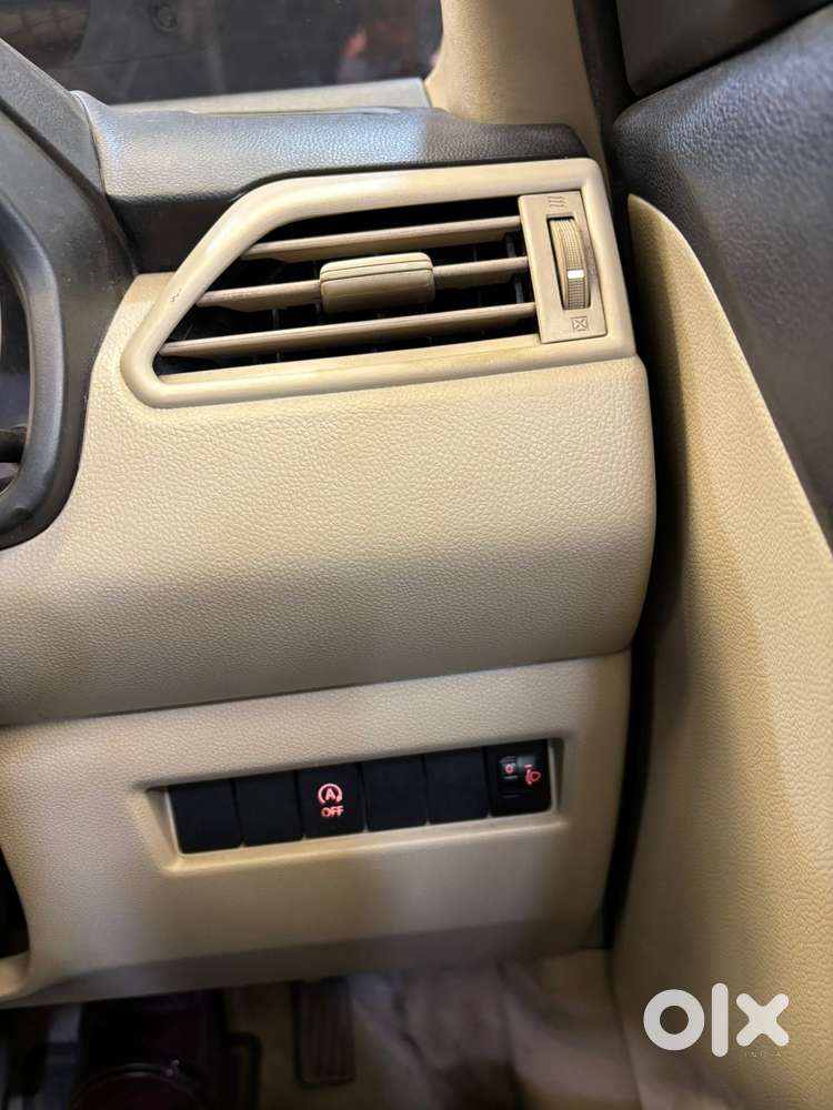 Maruti Suzuki Dzire 1.2 Vxi, 2022, Petrol