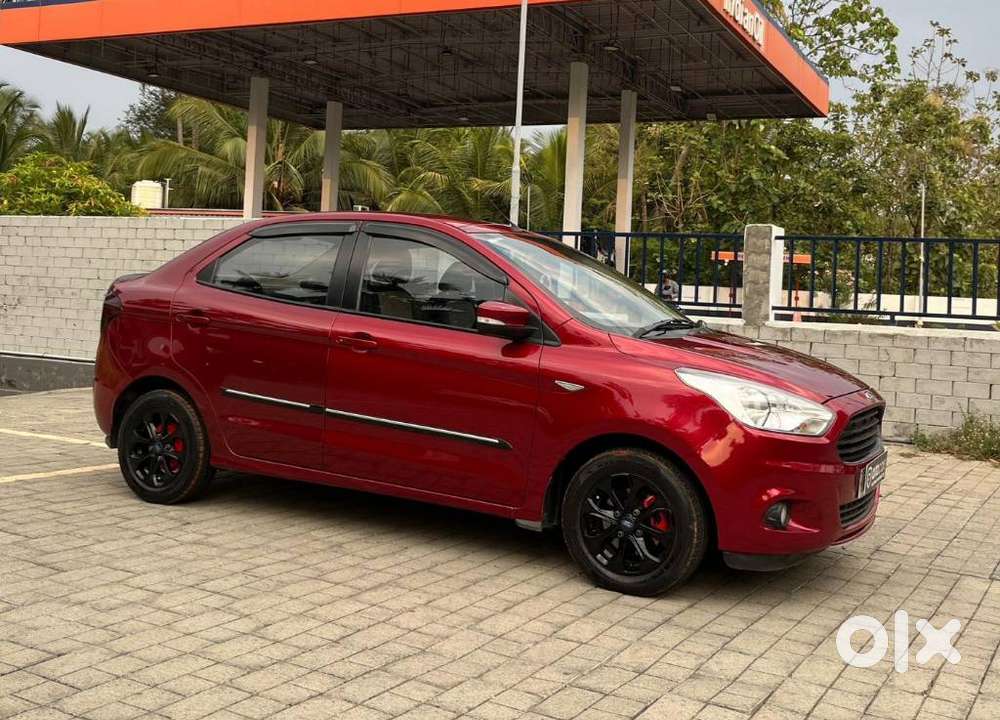 Ford Aspire Titatinium Blu Ti-vct, 2015, Petrol