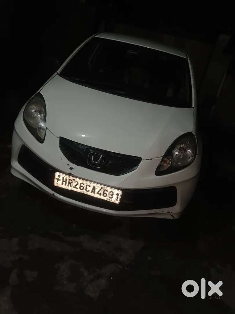 Honda Brio 2013 Petrol 160000 Km Driven