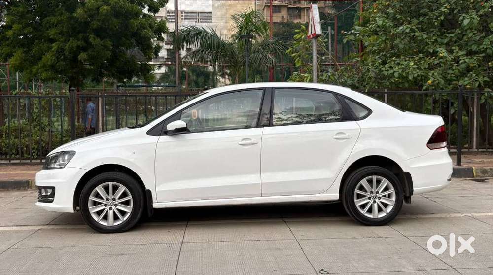 Volkswagen Vento 1.2 Tsi Highline Plus At, 2016, Petrol