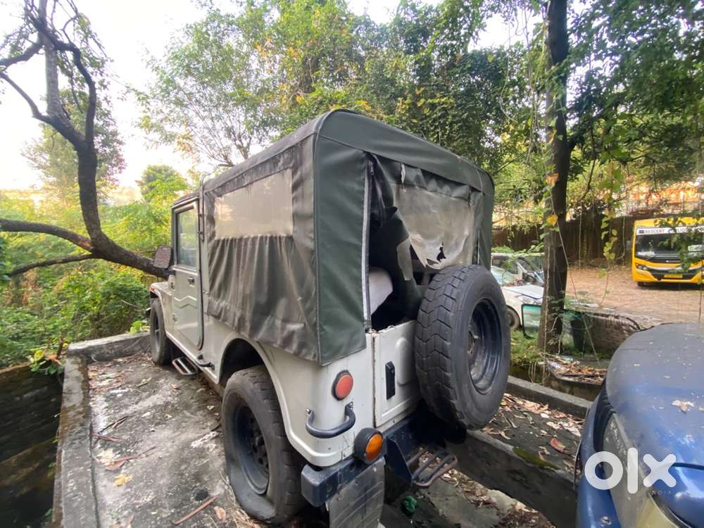 Mahindra Jeep 2000 Diesel