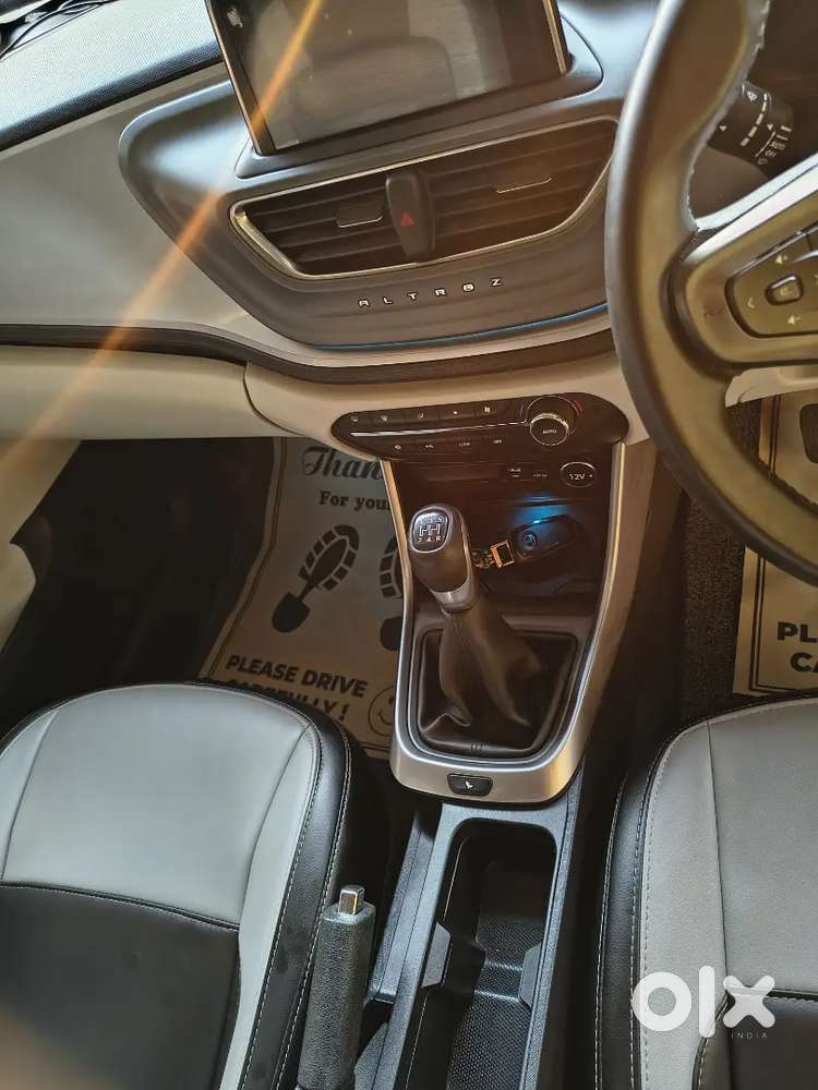 Tata Altroz 2023 Petrol Well Maintained