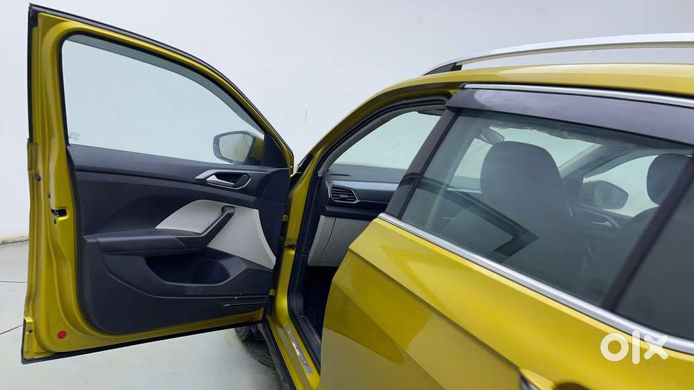 Volkswagen Taigun Topline 1.0 Tsi At (electric Seats), 2022, Petrol