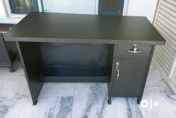 Workstation deals table olx