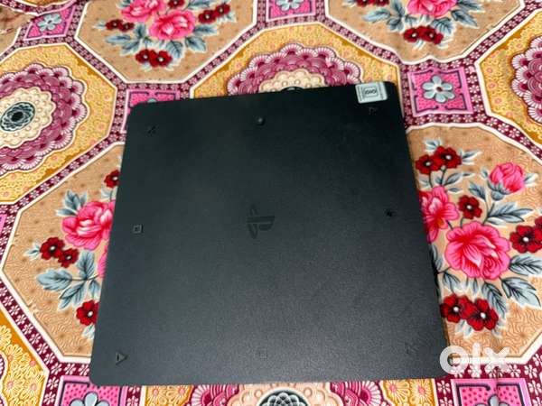 Ps4 Slim Gaming, With 1Tb Storage, And Controllers