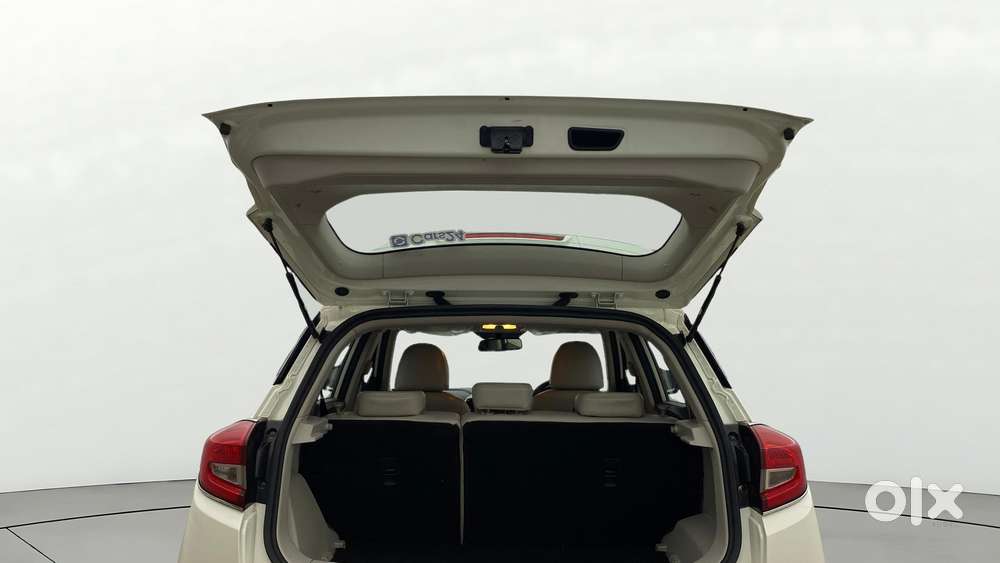 Mahindra Xuv300 W8 Option, 2023, Petrol