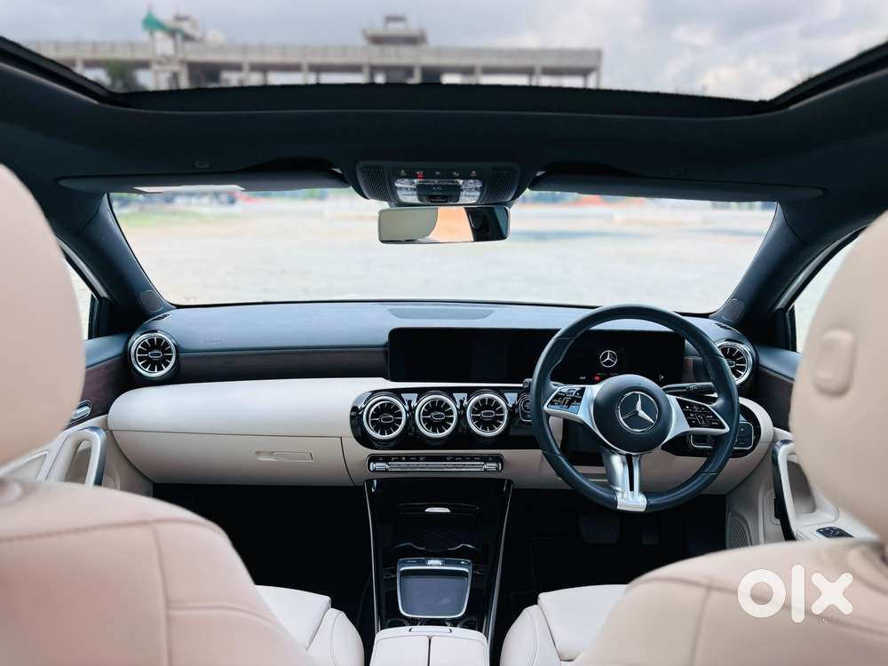 Mercedes-benz A-class Limousine 200, 2023, Petrol