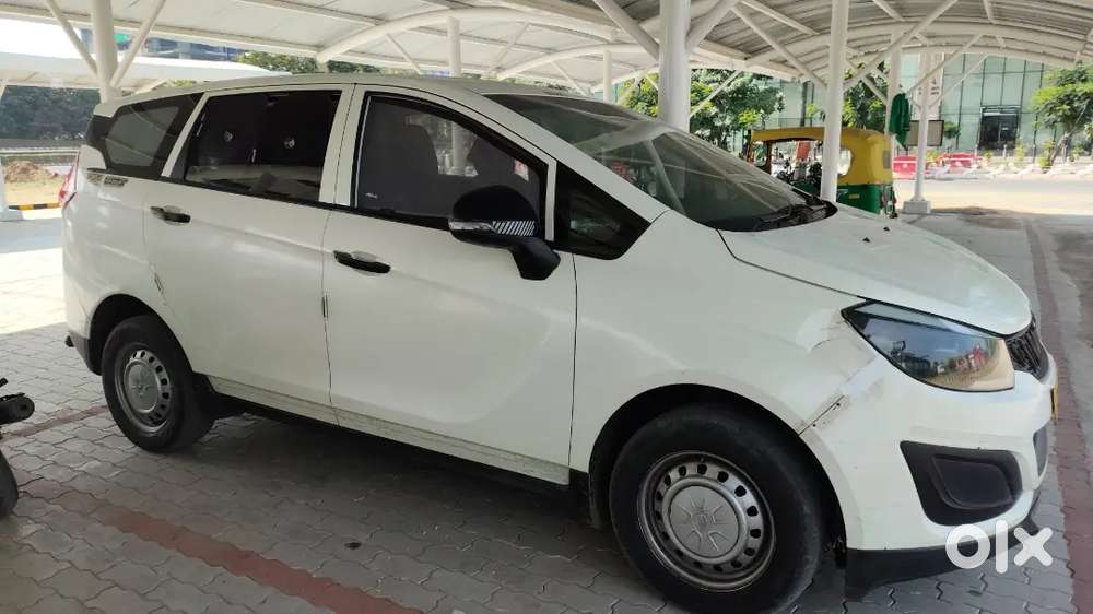 Mahindra Marazzo Diesel 2020
