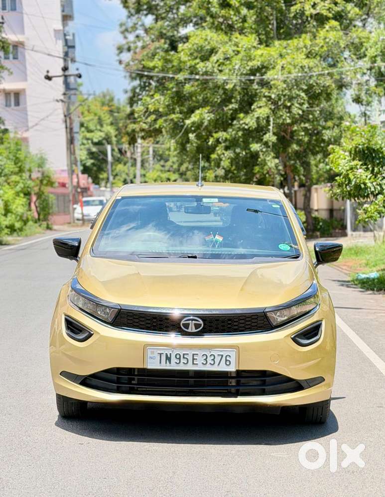 Tata Altroz 1.2 Xe, 2021, Petrol