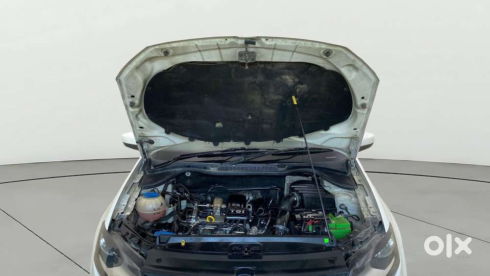 Volkswagen Vento Petrol Highline At, 2014, Petrol