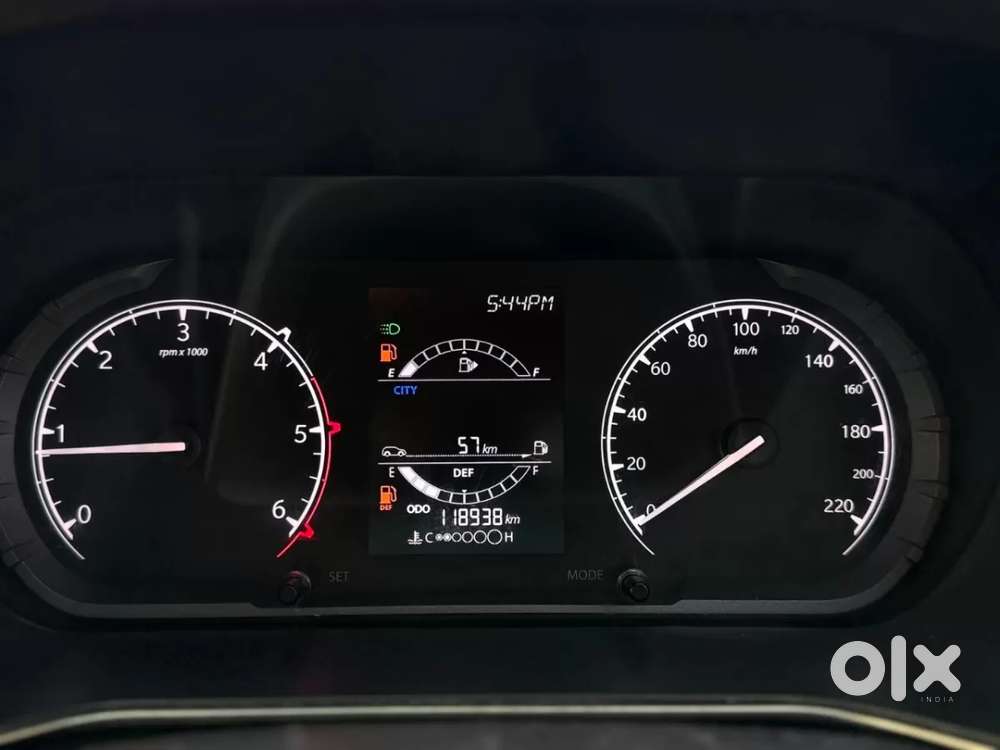 Mahindra Xuv700 2.2 Ax 5 Diesel Mt 7 Str, 2024, Diesel