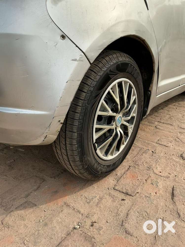 Maruti Suzuki Swift 2005 Petrol Well Maintained