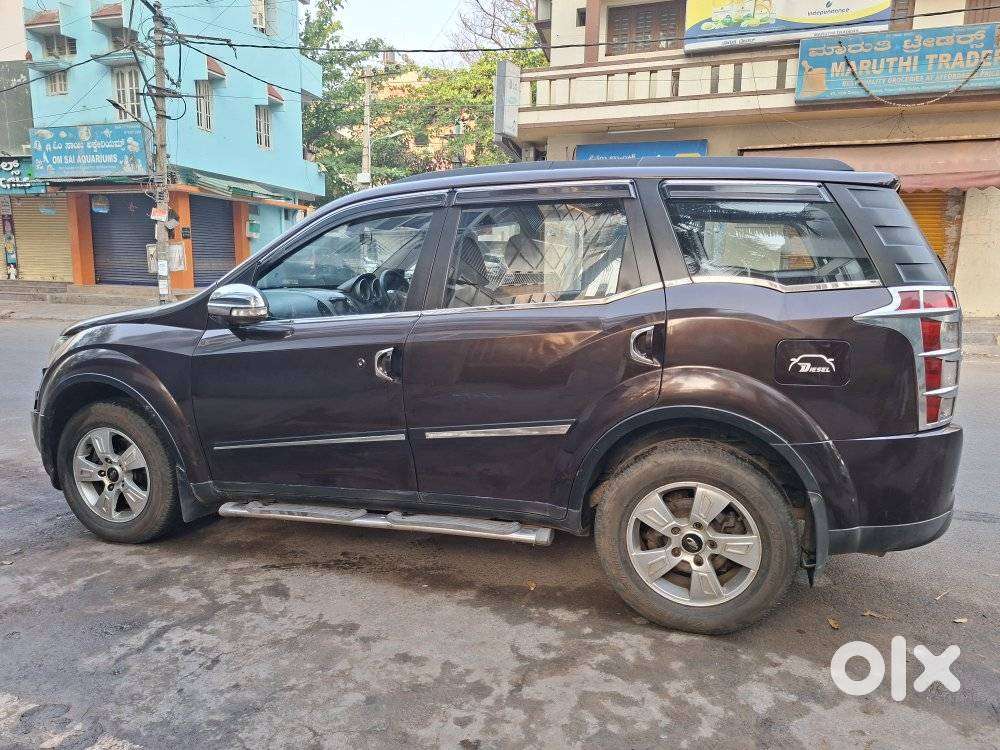 Mahindra Xuv500 W8 Dual Tone, 2013, Diesel