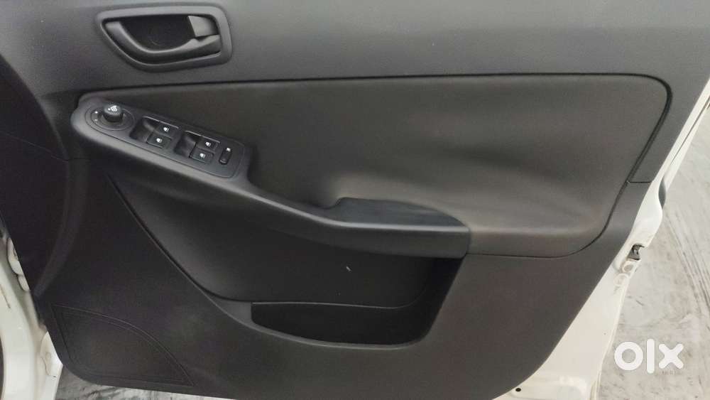 Tata Zest 1.2 Revotron Xms, 2017, Petrol