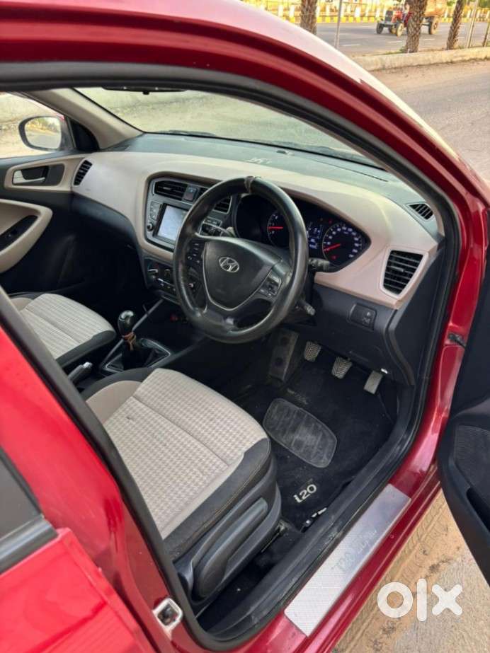 Hyundai Elite I20 Sportz (o) 1.2, 2019, Petrol
