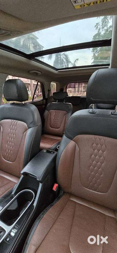 Hyundai Alcazar 1.5 Signature (o) Diesel At 6 Str Dual Tone, 2021, D..