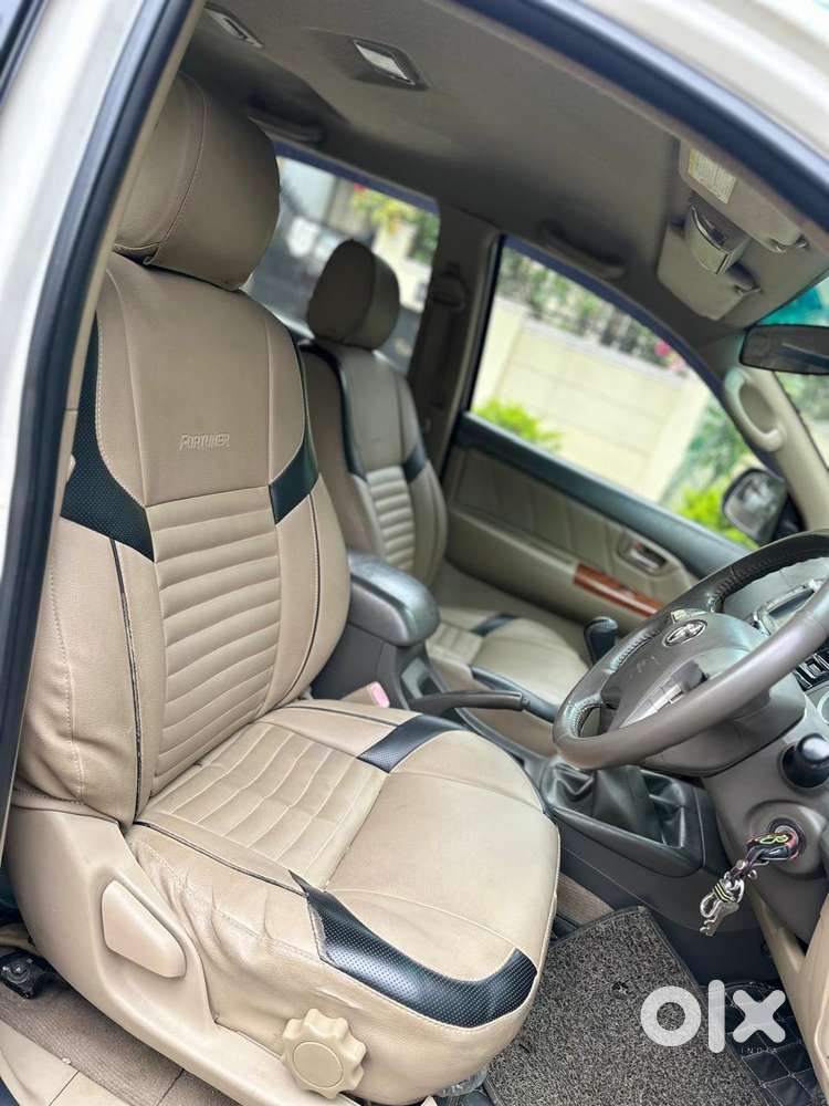 Toyota Fortuner 3.0 4x4 Manual, 2011, Diesel