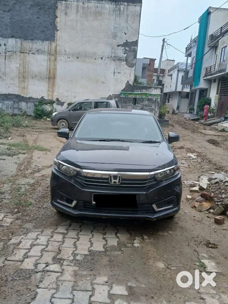 Honda Amaze Petrol Manual 2023 Variant