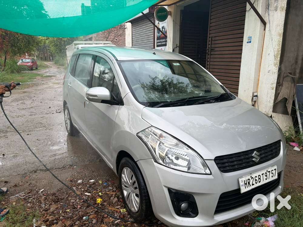 Maruti Ertiga Vxi 2012