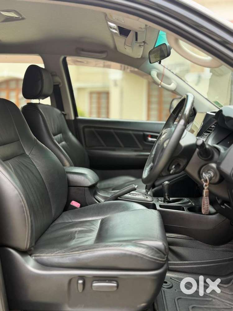 Toyota Fortuner 2016