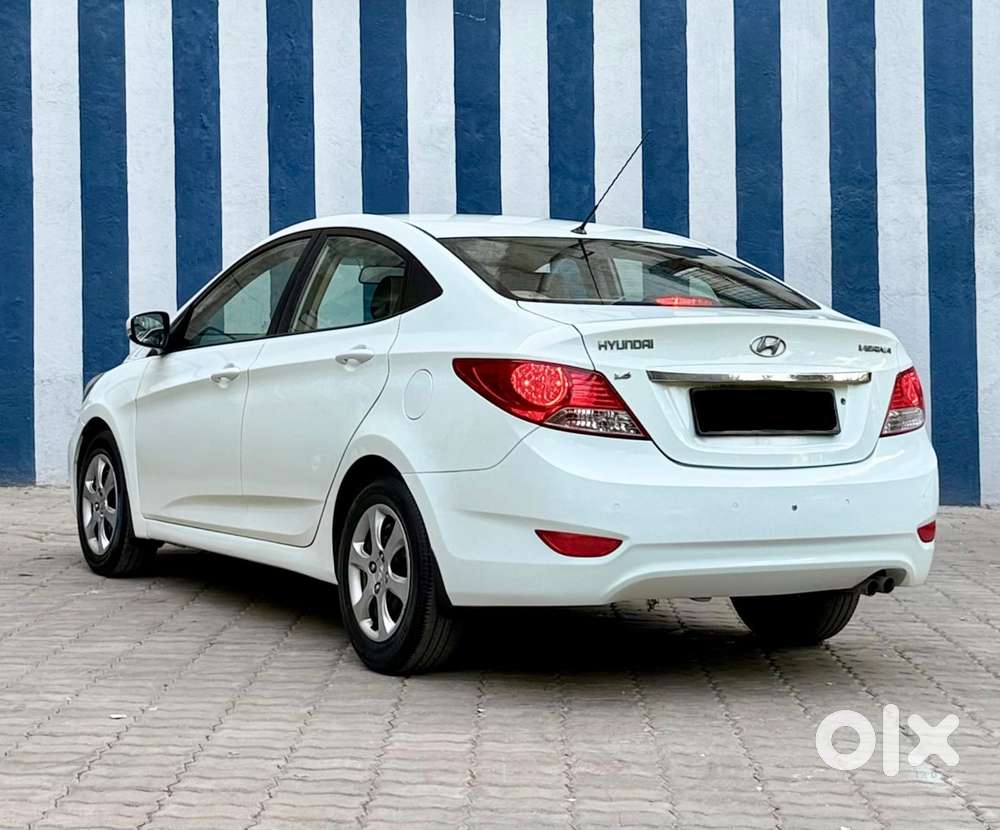 Hyundai Verna, 2012, Petrol
