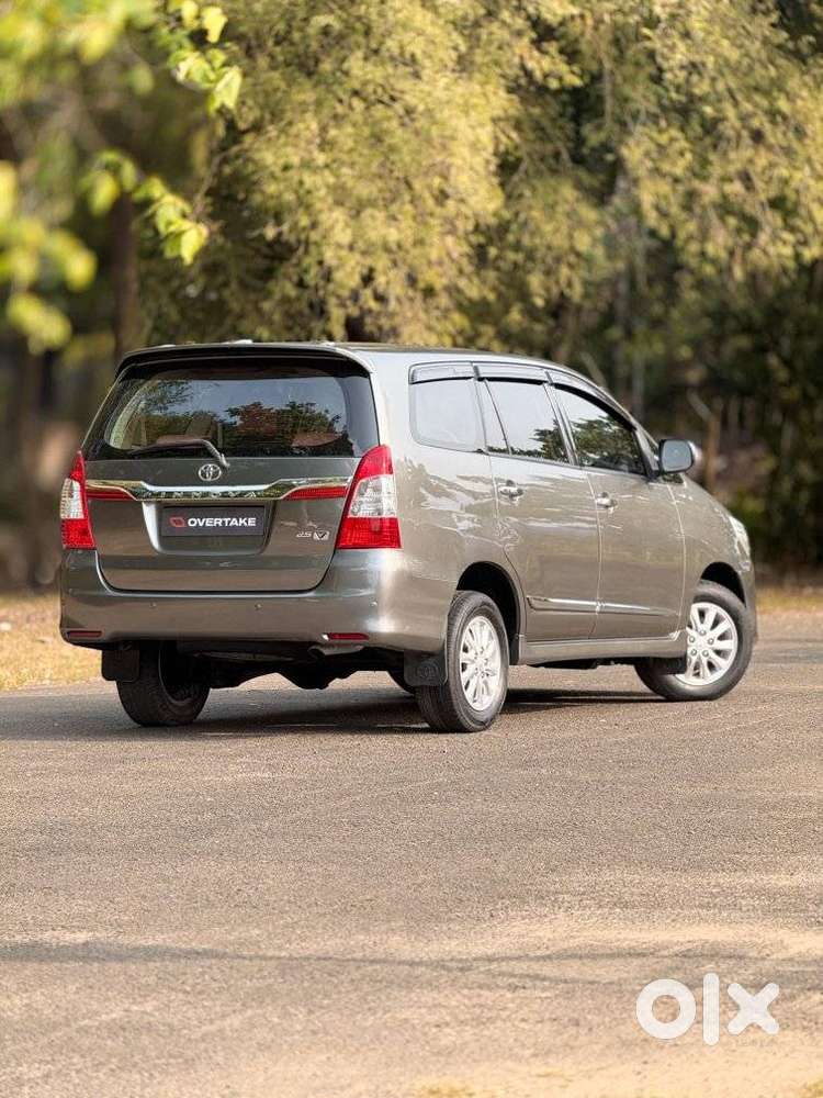 Toyota Innova 2.5 V 7 Str, 2014, Diesel