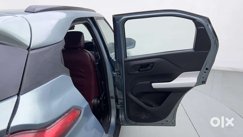 Tata Punch Accomplished Dazzle Sunroof Cng, 2023, Cng & Hybrids