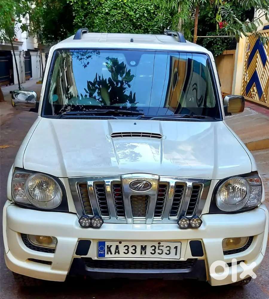 Mahindra Scorpio 2013 Diesel Well Maintained