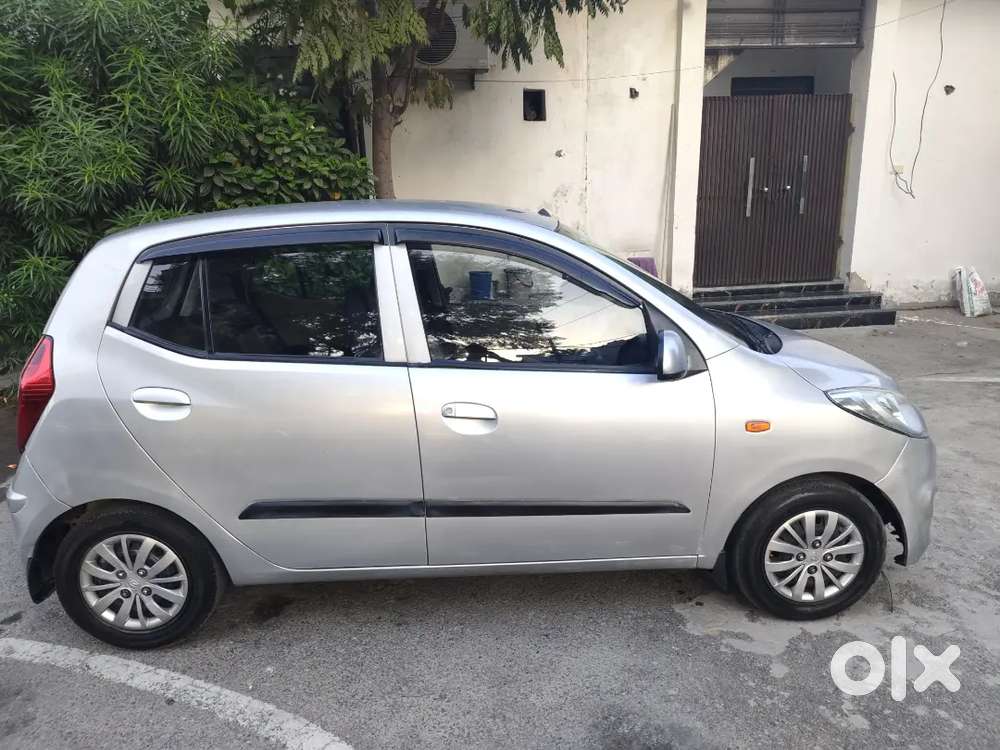 Hyundai I10 Sportz 2014 Car