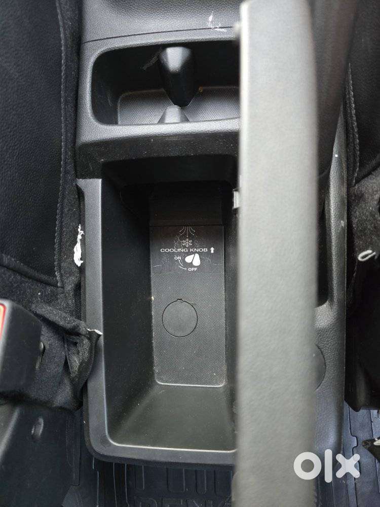 Renault Triber Rxt, 2021, Petrol