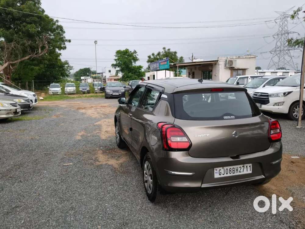 Maruti Suzuki Swift Vxi 2018