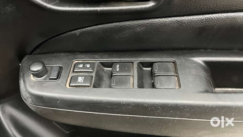 Maruti Suzuki Ciaz 2014-2017 Rs Zxi Plus, 2015, Petrol